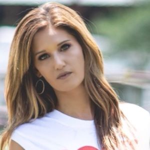 Meet your Posher, Leigh